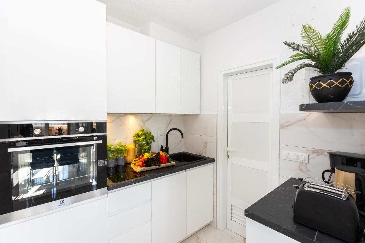 Apartment Rose Pool Comfort Дубровник Экстерьер фото